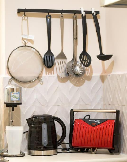 Apartment In The Centre Of Athina Atene Esterno foto